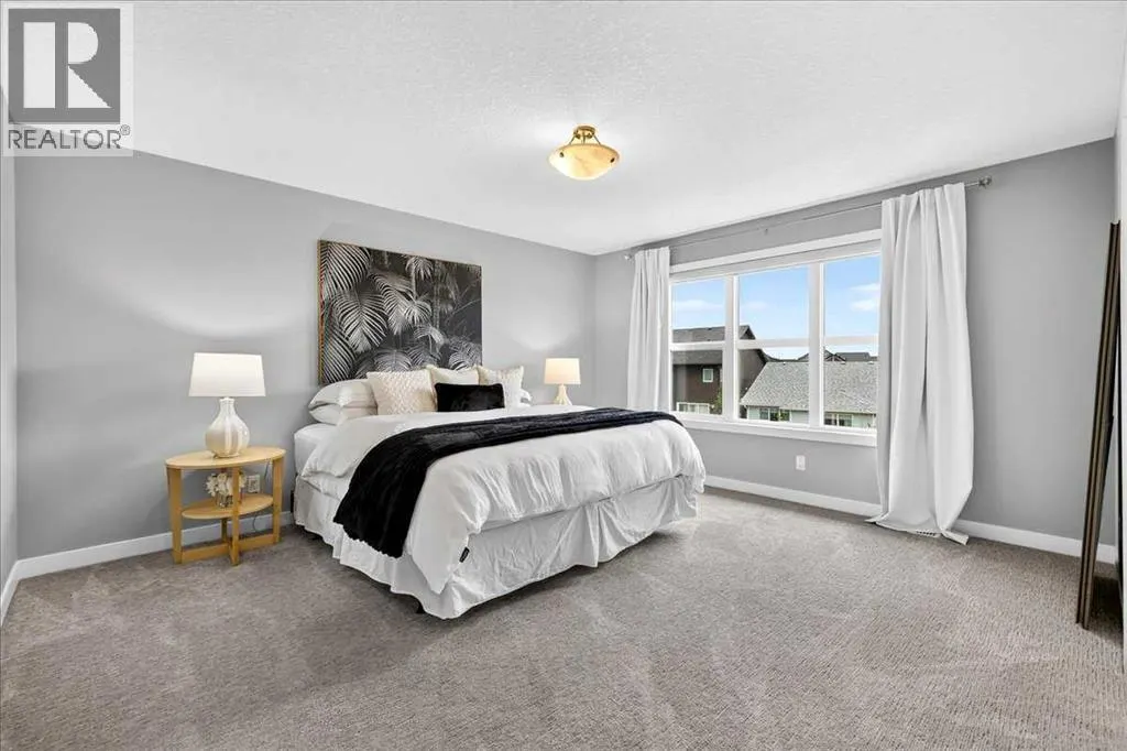 137 Cranbrook Cove SE
