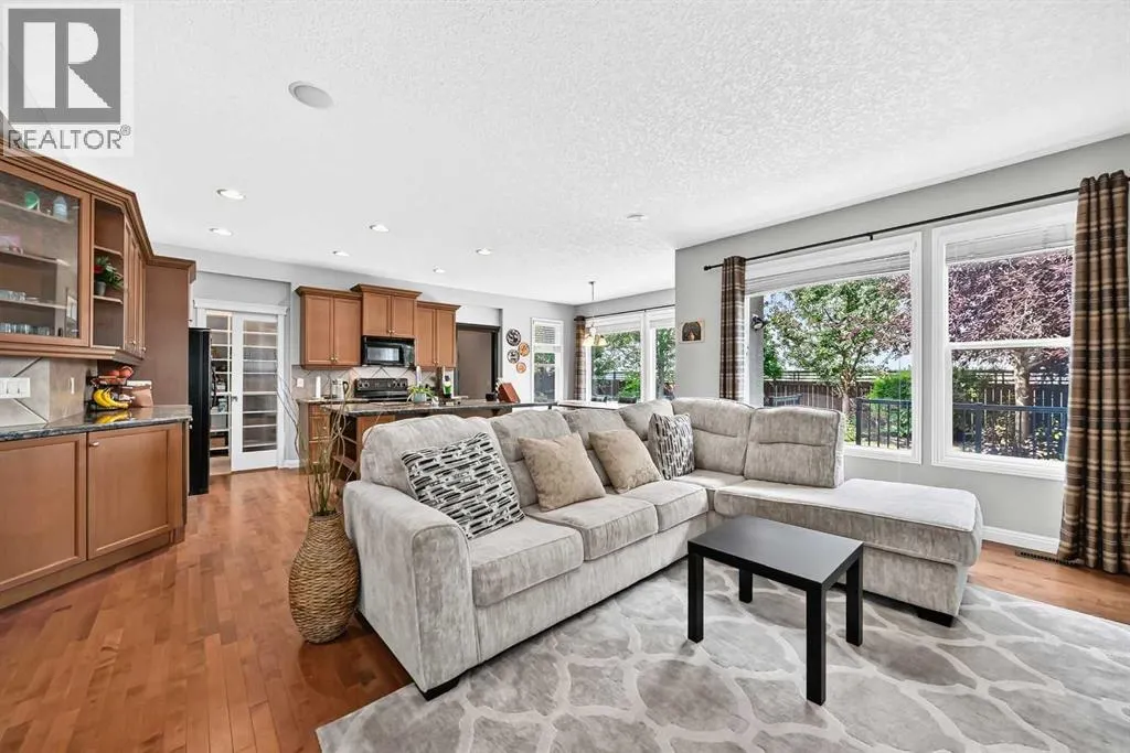 153 Cranleigh Bay SE