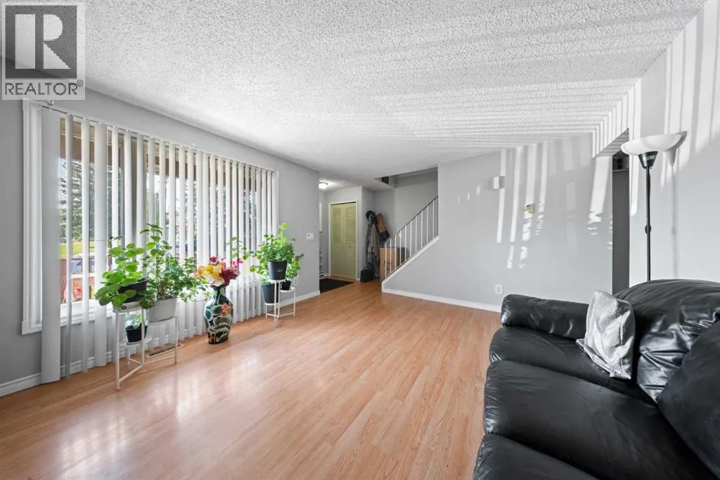 32 Shawmeadows Road SW
