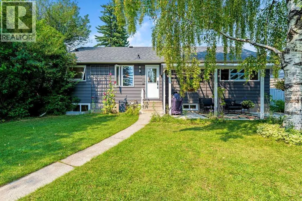 2011 Palliser Drive SW