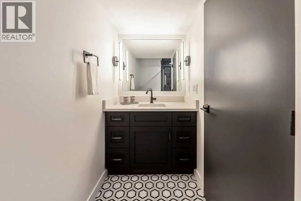 2011 Palliser Drive SW