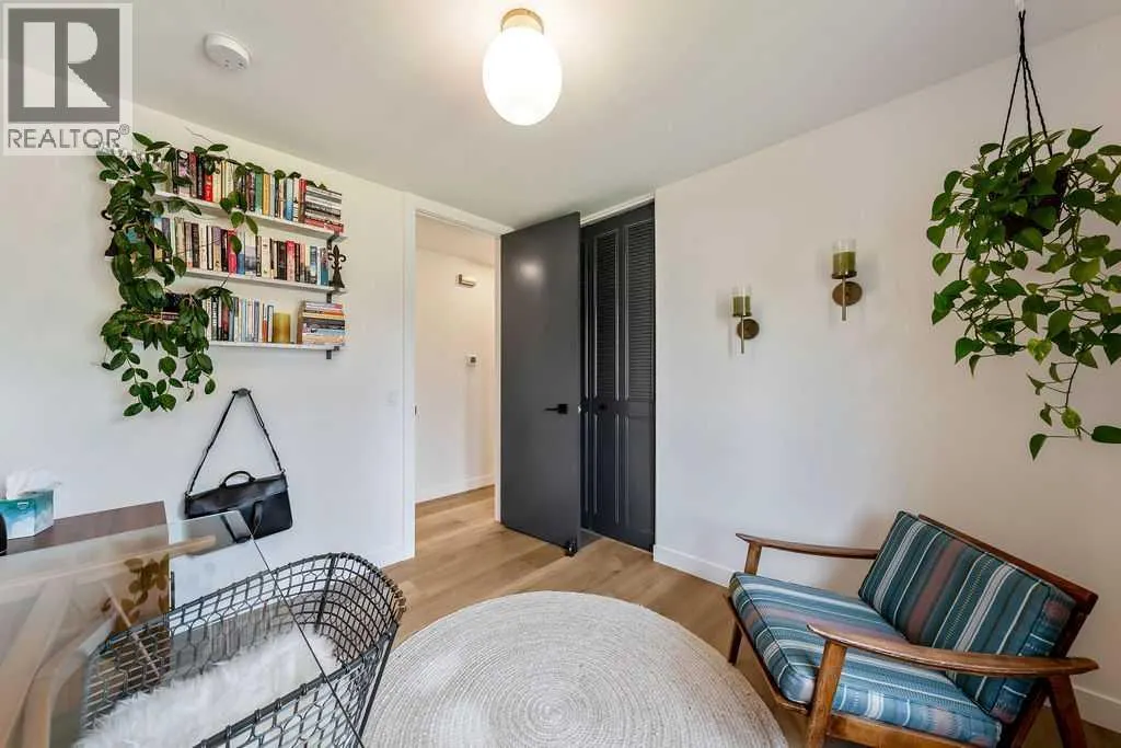 2011 Palliser Drive SW