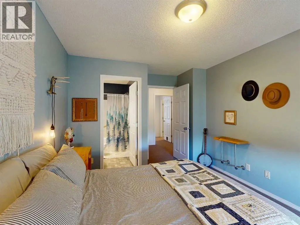 457 Elgin Gardens SE