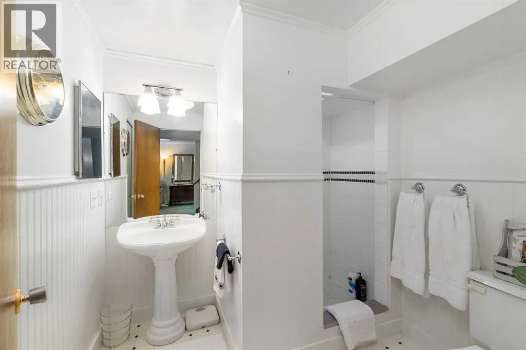 152 Templewood Road NE