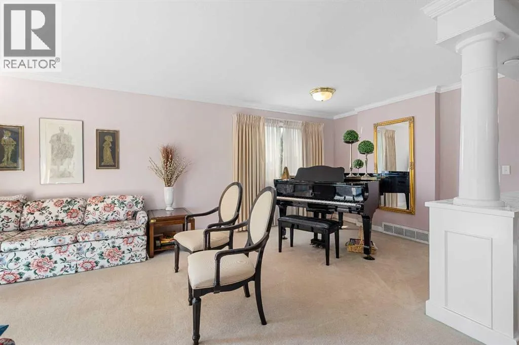 152 Templewood Road NE