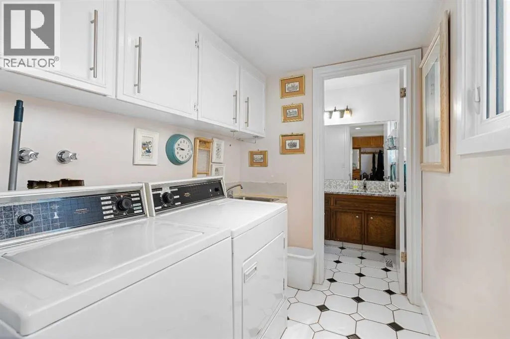 152 Templewood Road NE