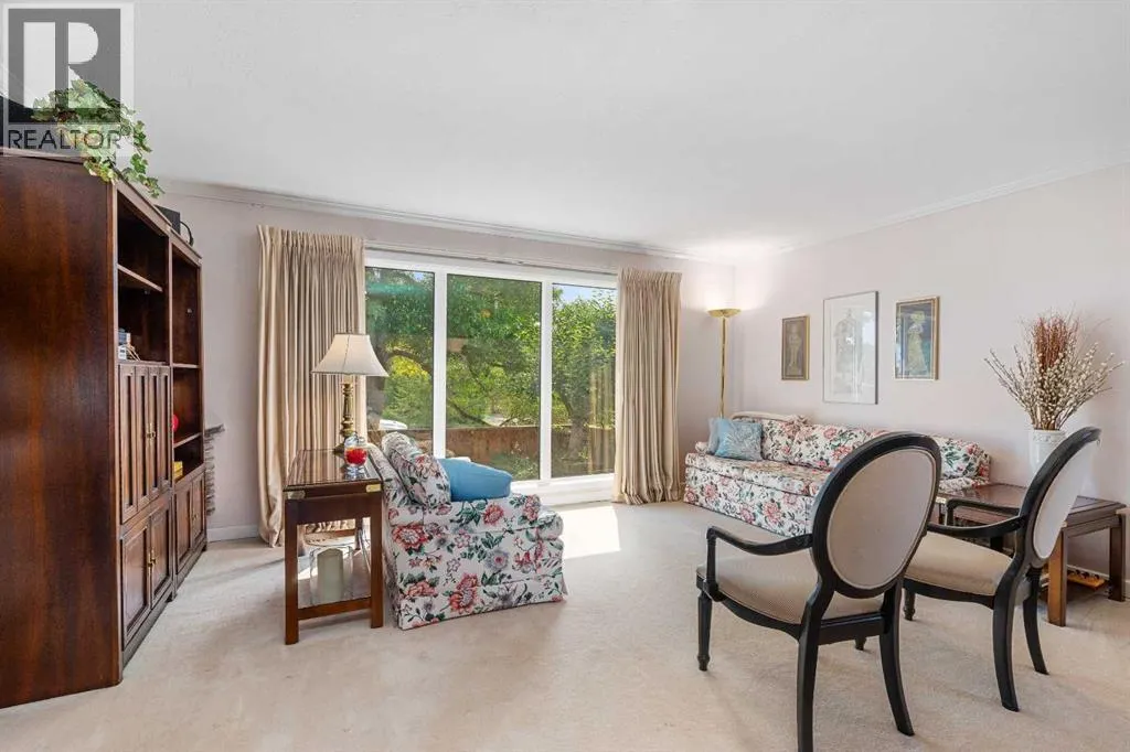 152 Templewood Road NE