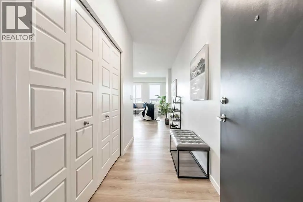 2205, 550 Belmont Street SW