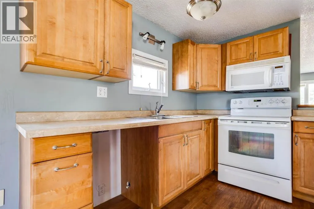 368 Grey Crescent