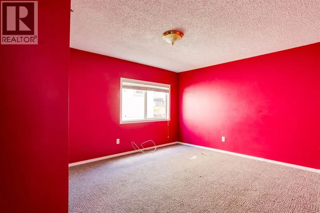 368 Grey Crescent