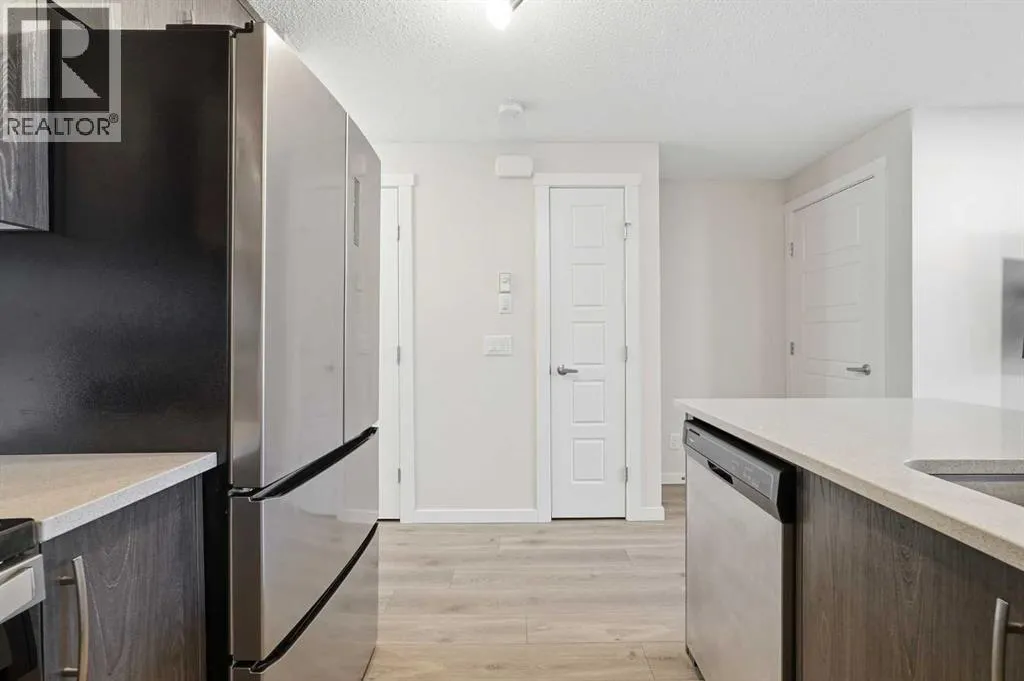 124 Cranbrook Square SE