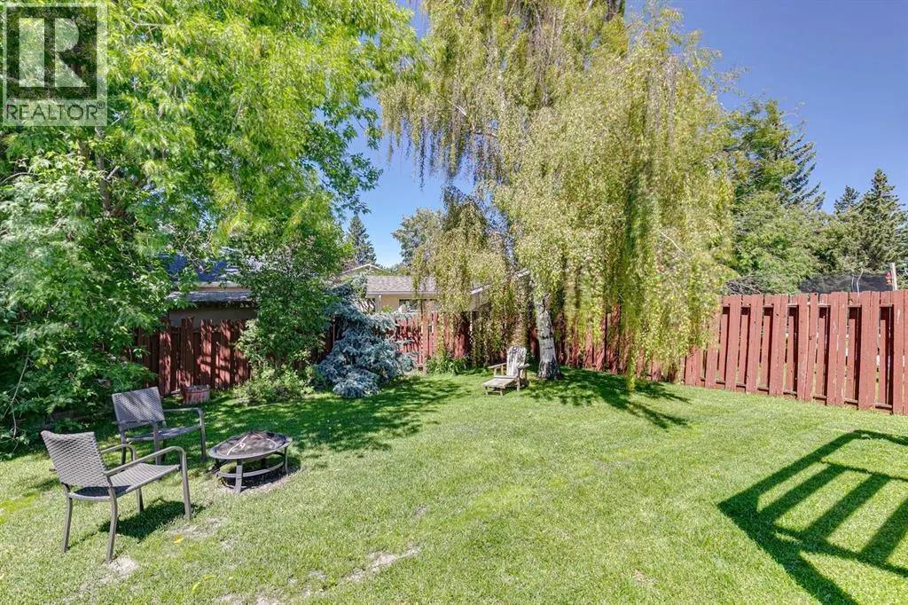 618 Oakhill Place SW