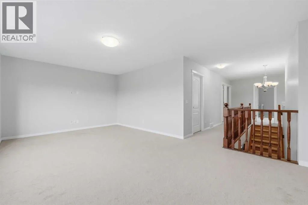 38 Silverado Skies Crescent SW