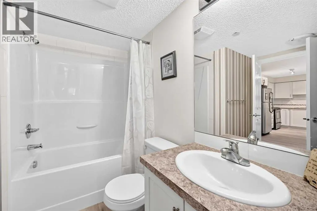 5210, 279 Copperpond Common SE
