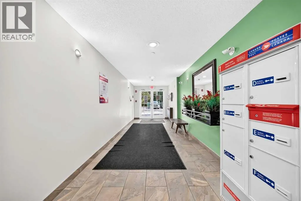 5210, 279 Copperpond Common SE