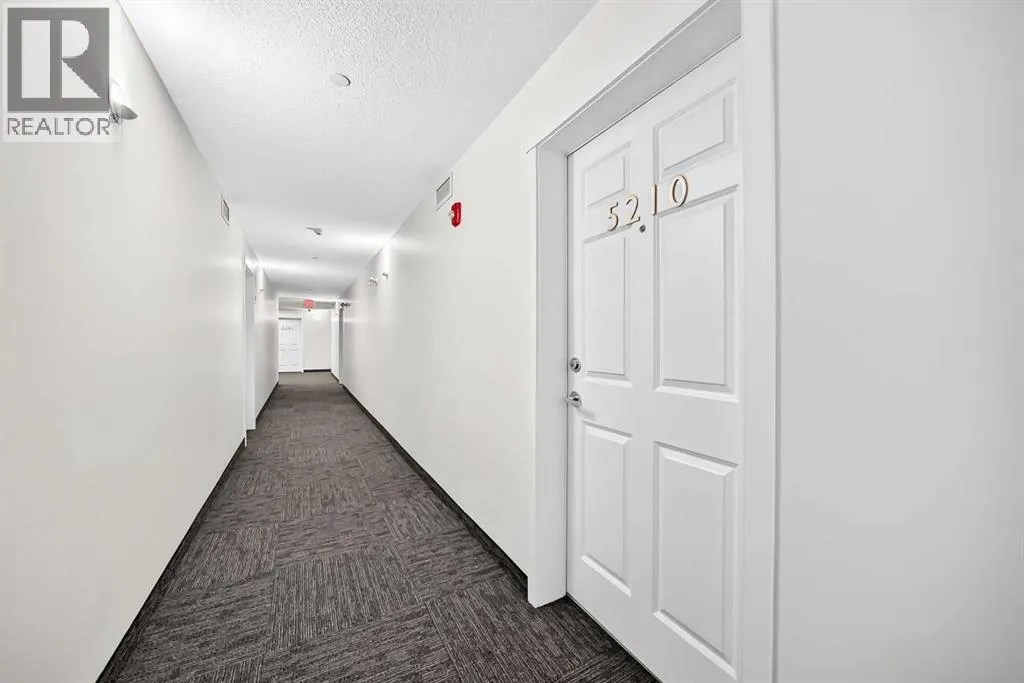 5210, 279 Copperpond Common SE