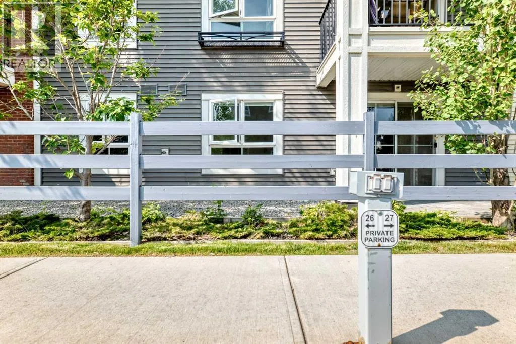 5210, 279 Copperpond Common SE