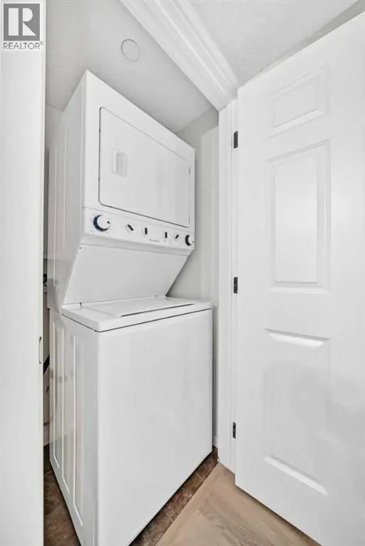 5210, 279 Copperpond Common SE
