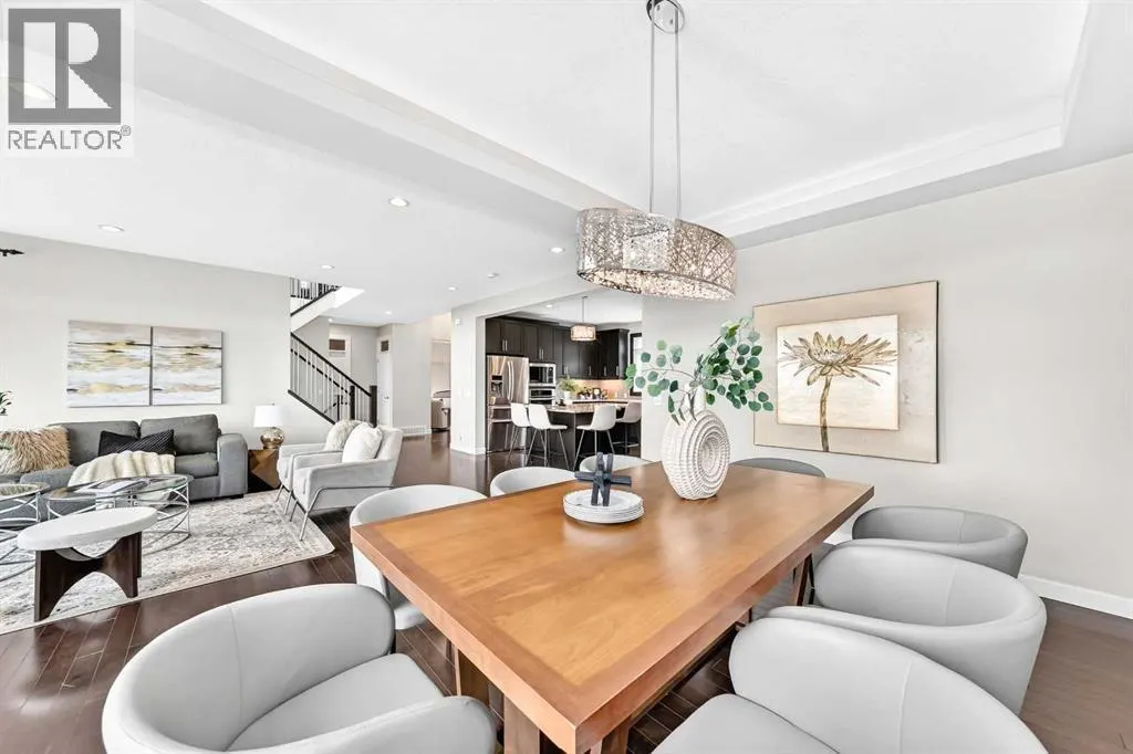 96 Cranarch Heights SE