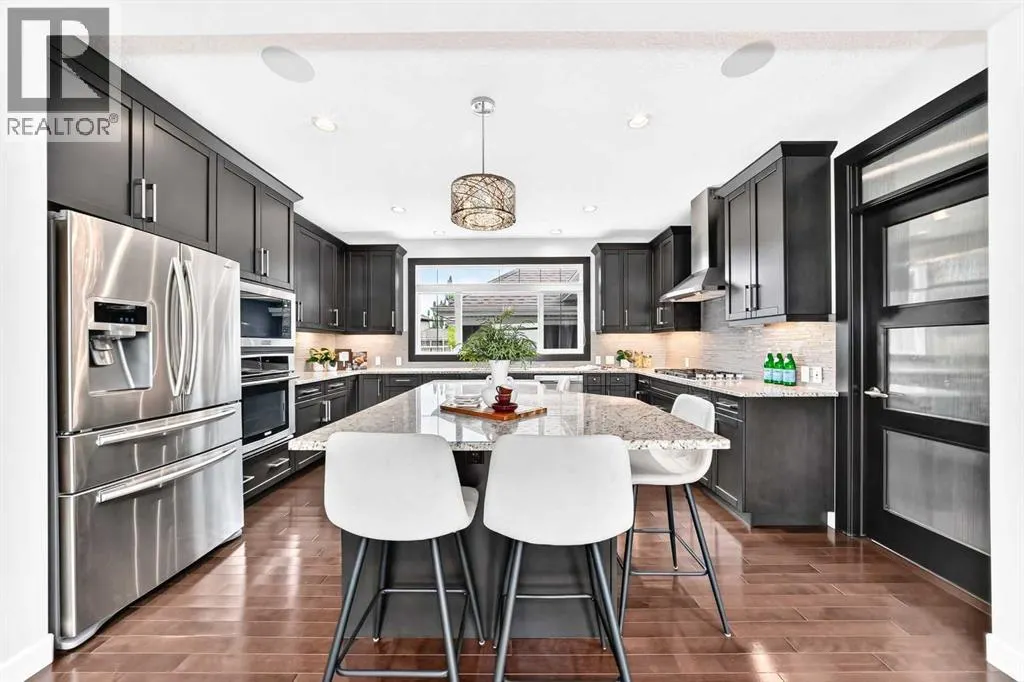 96 Cranarch Heights SE