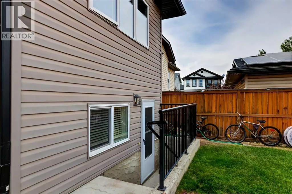 6 Elgin Meadows Road SE