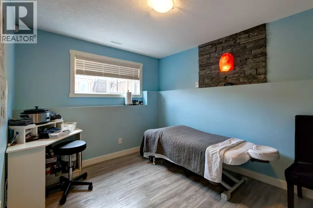 6 Elgin Meadows Road SE