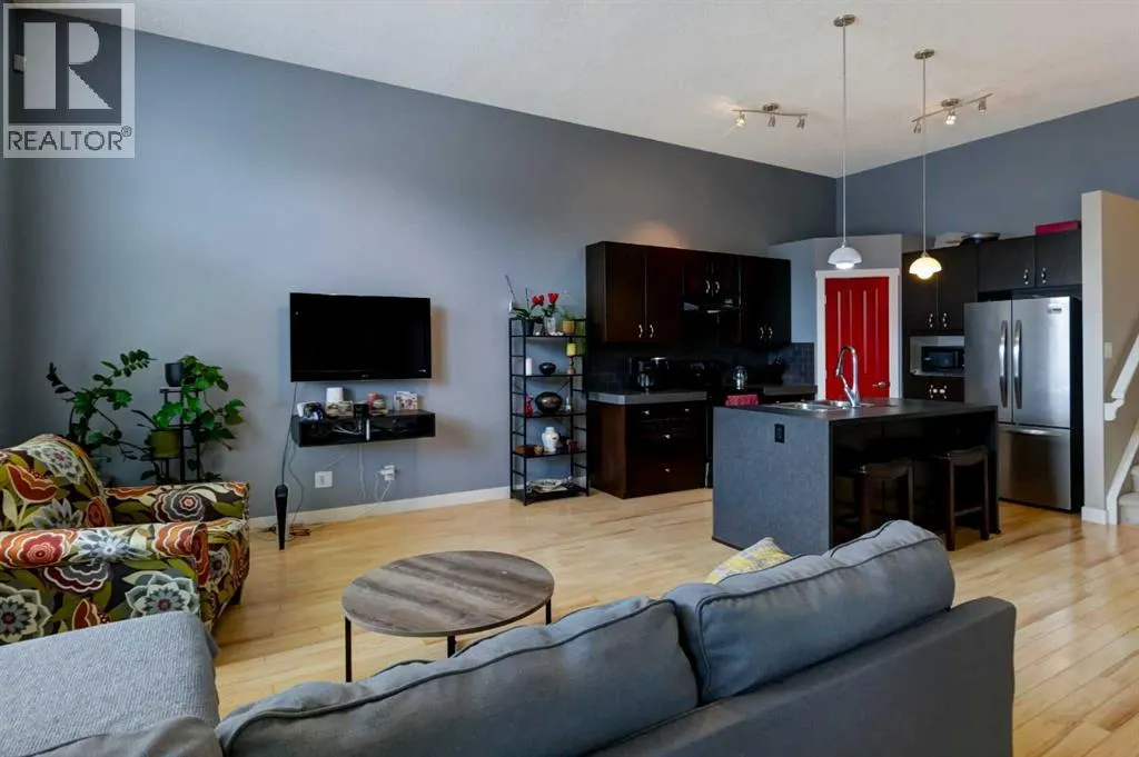6 Elgin Meadows Road SE