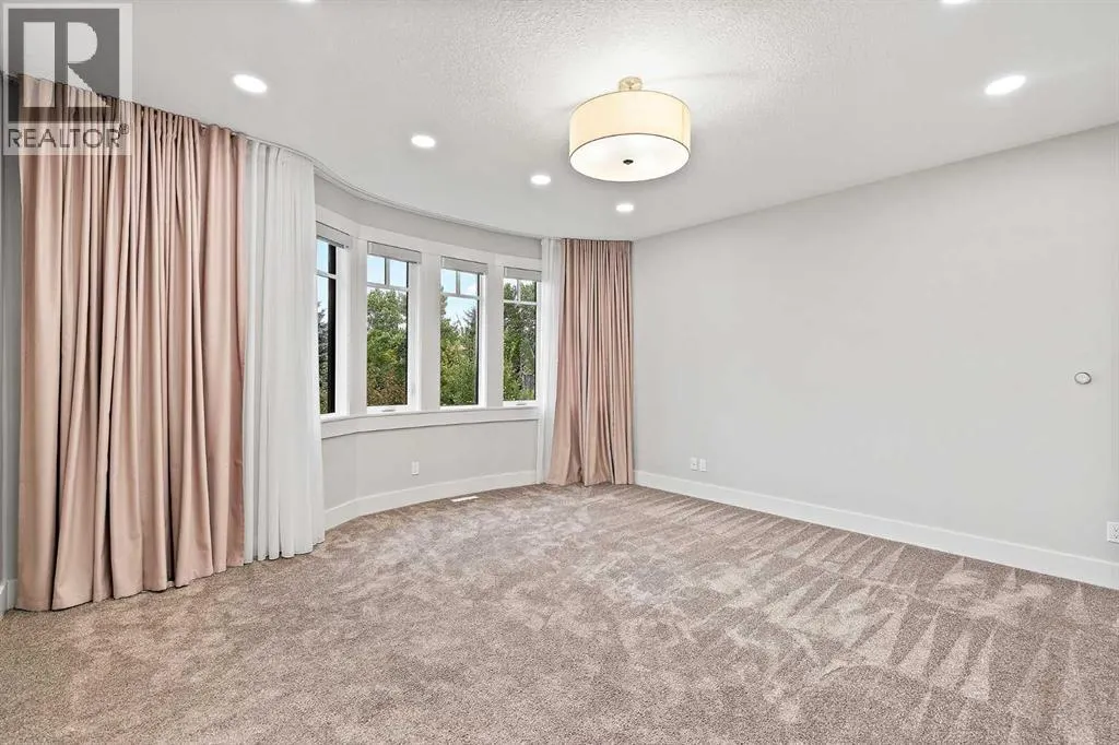 216 Aspen Summit Bay SW