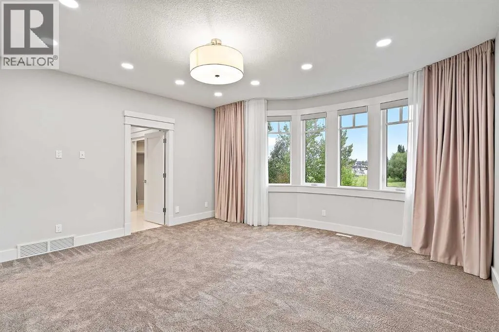 216 Aspen Summit Bay SW