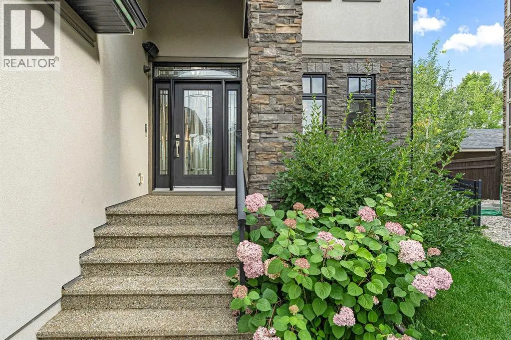 216 Aspen Summit Bay SW