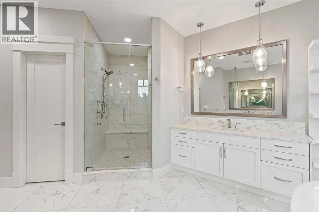 216 Aspen Summit Bay SW
