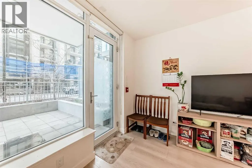 104, 108 Waterfront Court SW