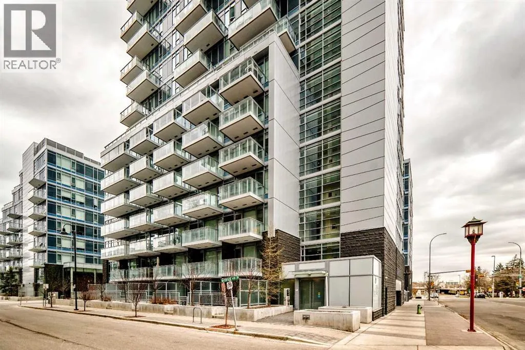 104, 108 Waterfront Court SW