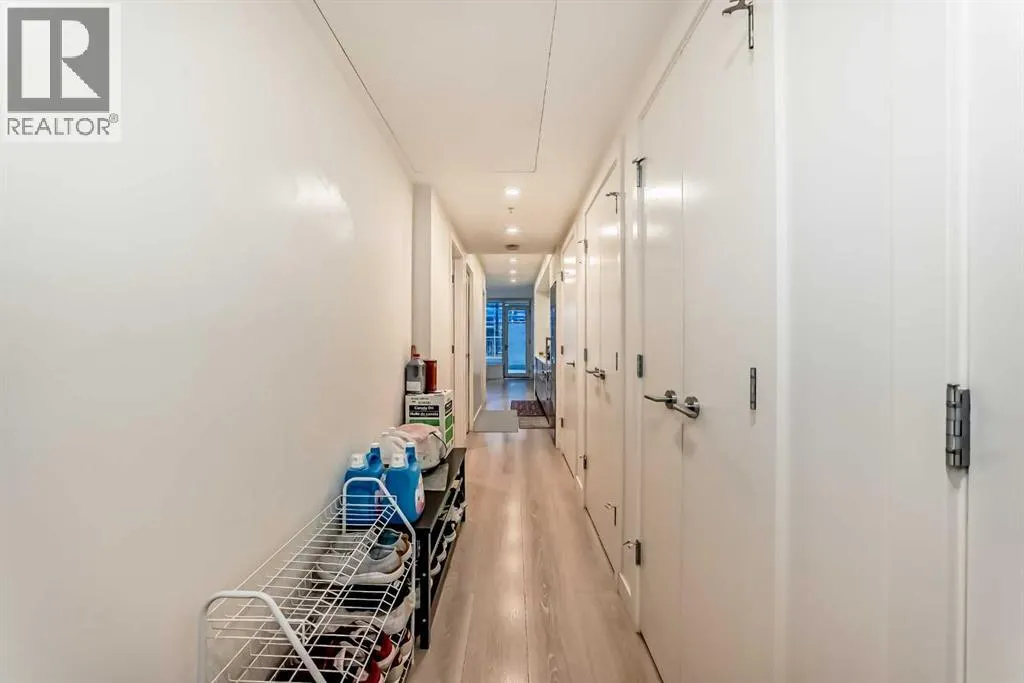 104, 108 Waterfront Court SW