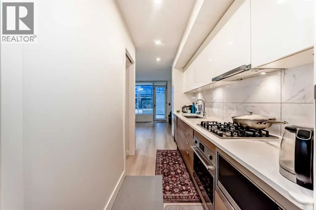 104, 108 Waterfront Court SW