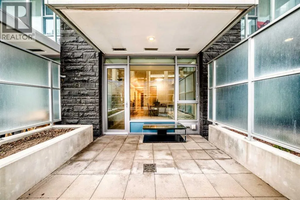 104, 108 Waterfront Court SW