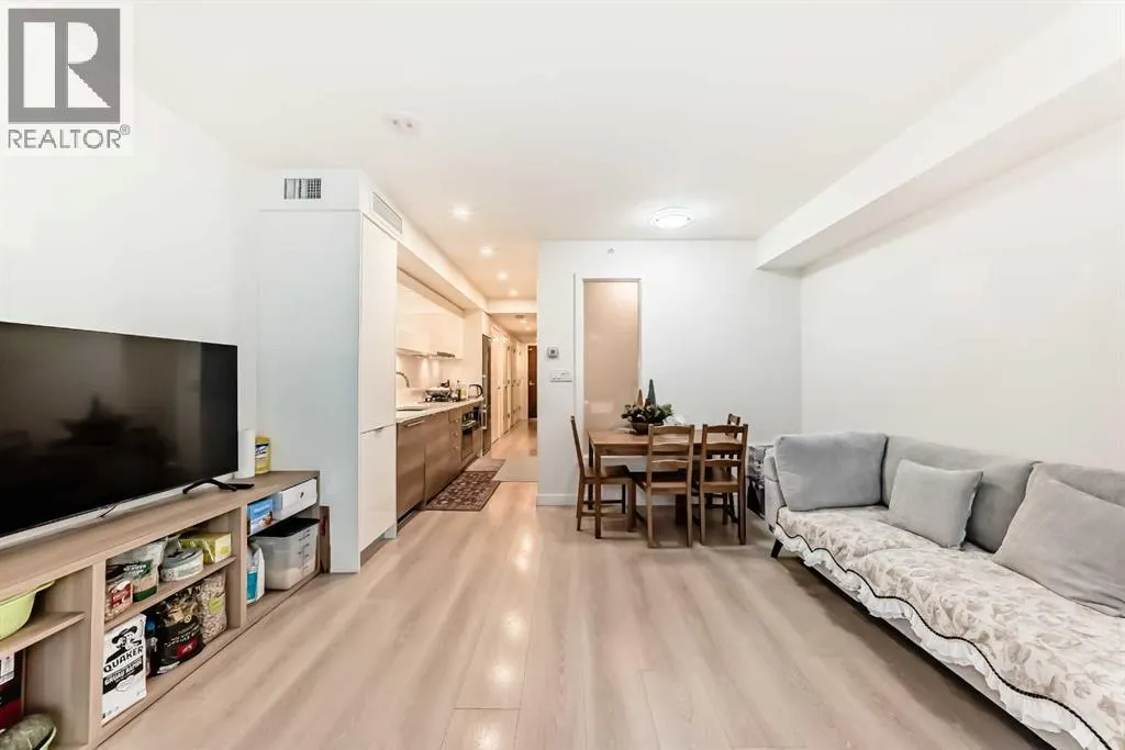 104, 108 Waterfront Court SW