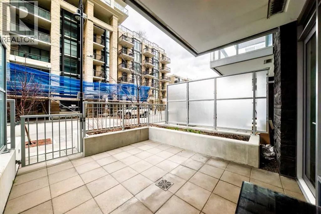 104, 108 Waterfront Court SW