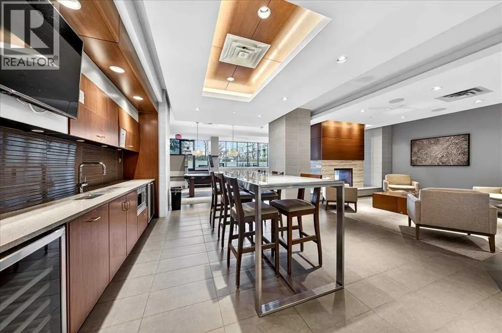 214, 51 Waterfront Mews SW