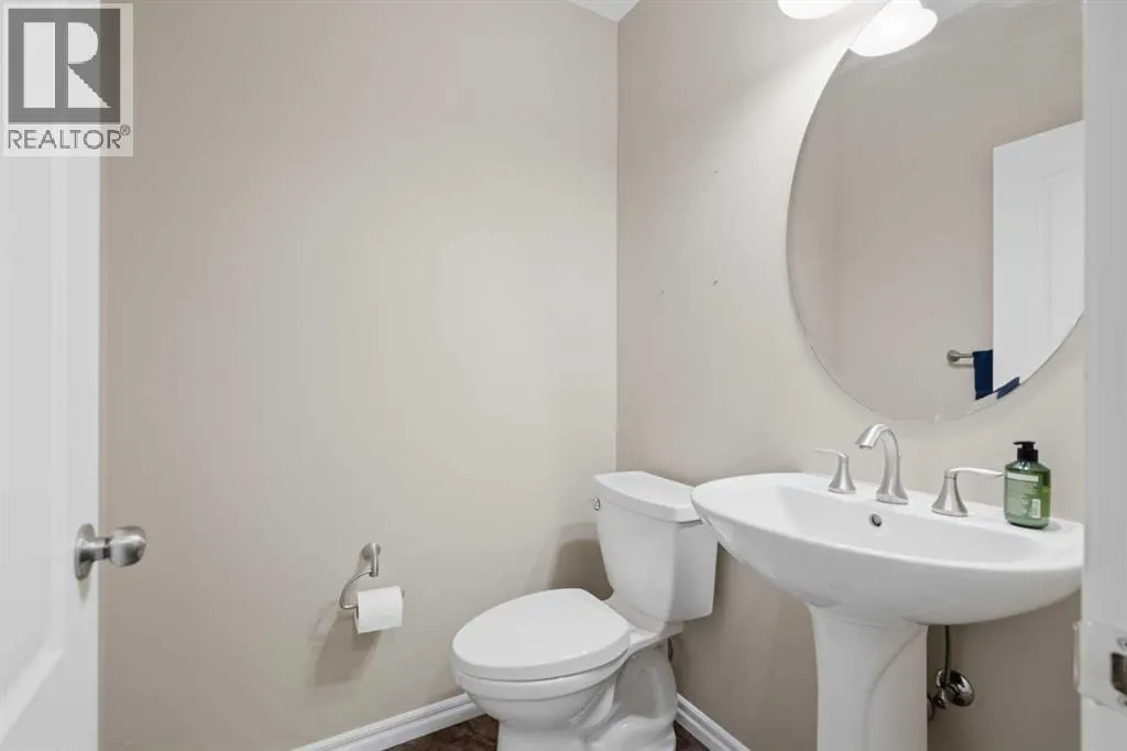 107 Brightonstone Common SE