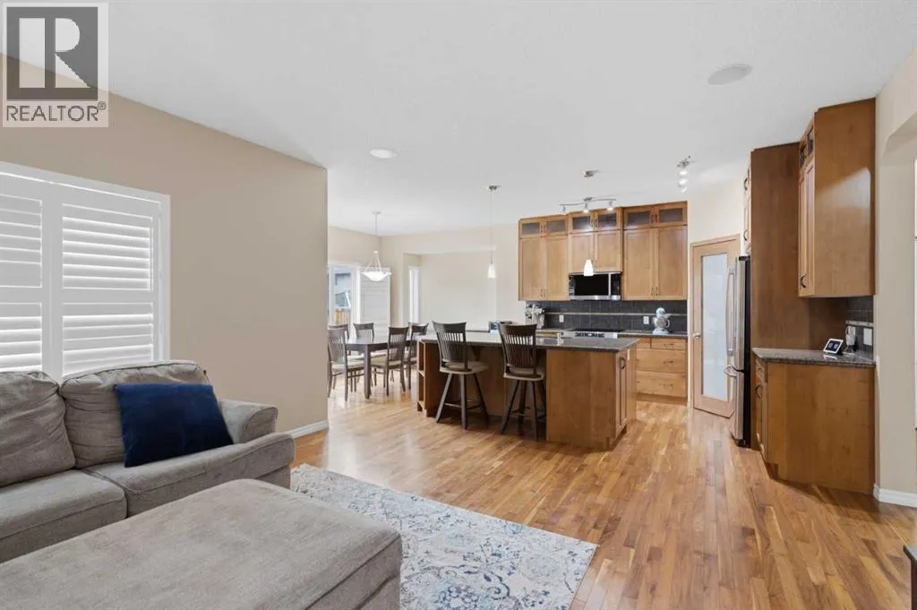 107 Brightonstone Common SE