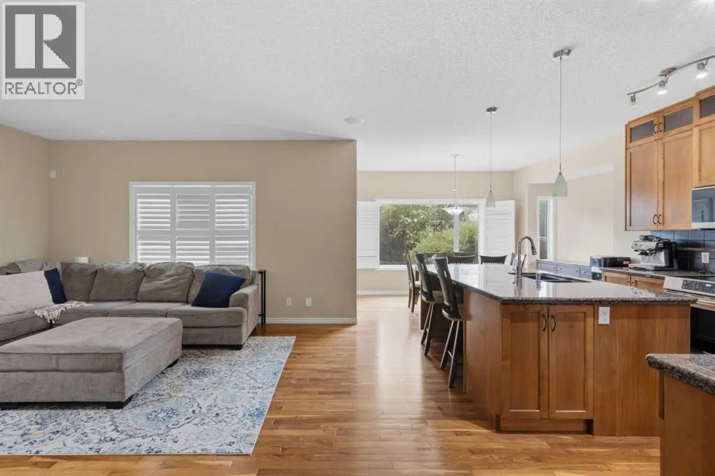 107 Brightonstone Common SE
