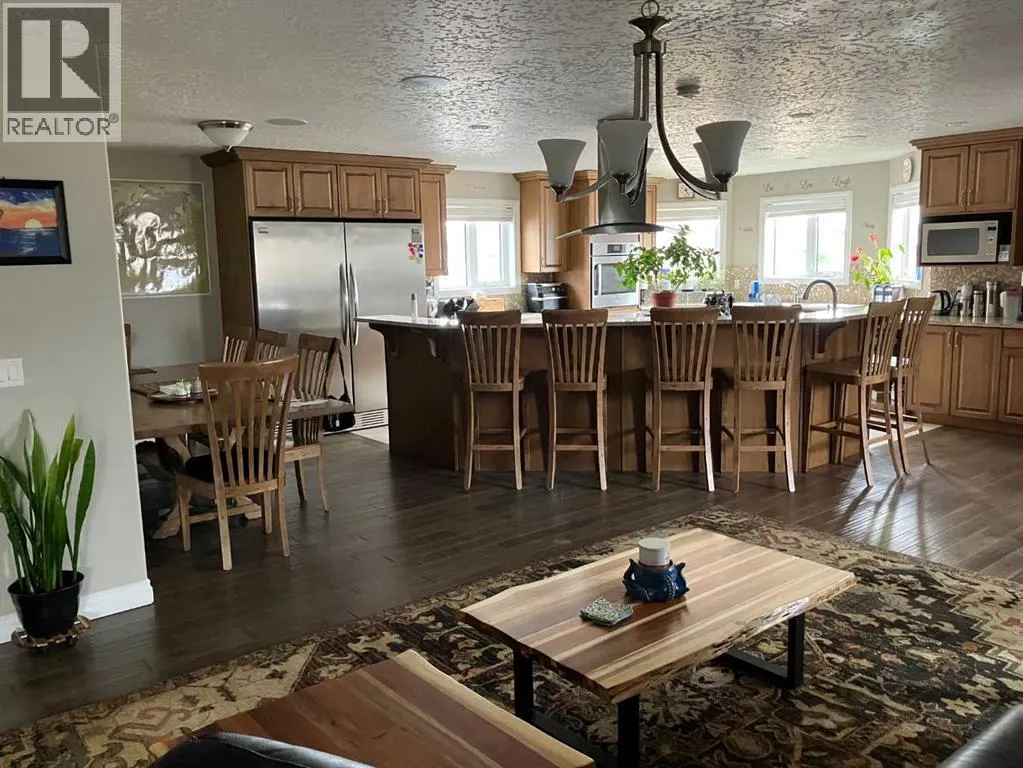 125 Beardsley Crescent