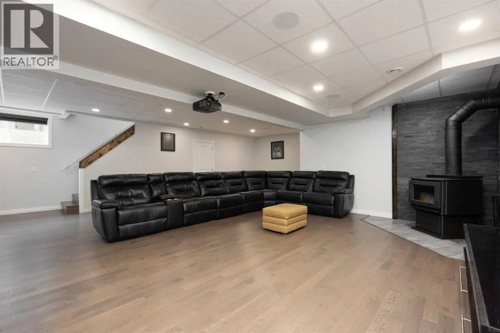 125 Beardsley Crescent