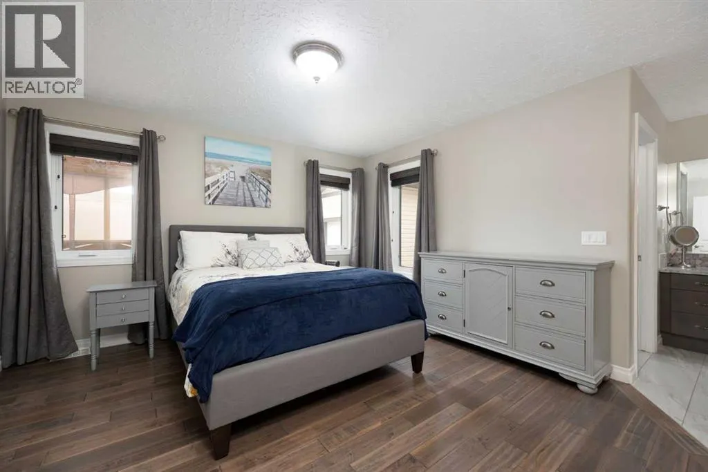 125 Beardsley Crescent