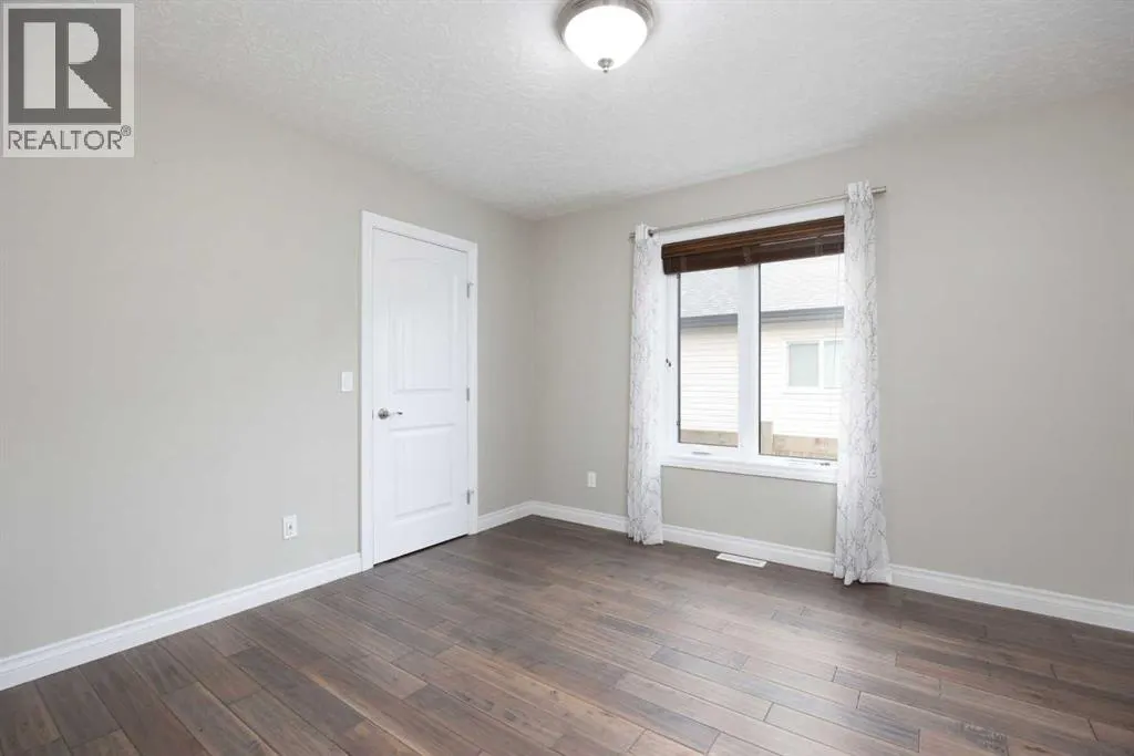 125 Beardsley Crescent