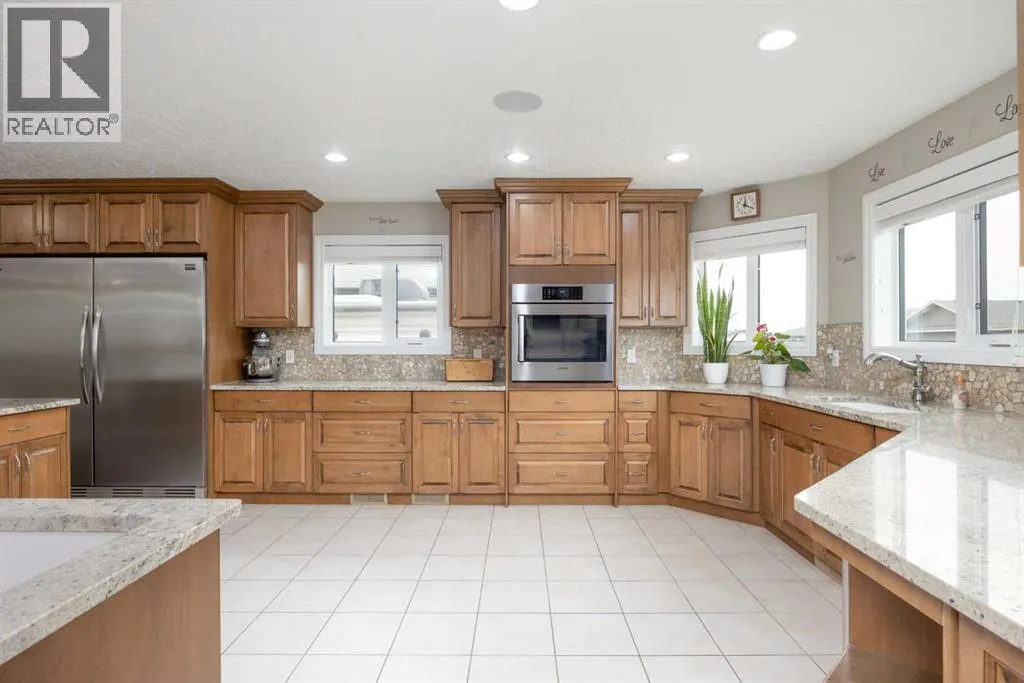 125 Beardsley Crescent