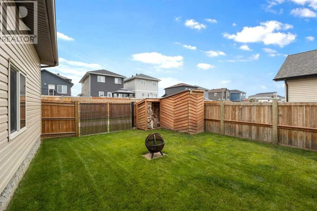 125 Beardsley Crescent