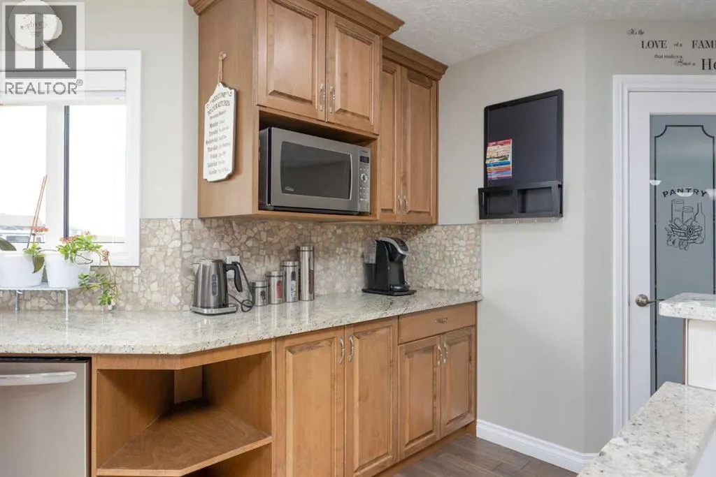 125 Beardsley Crescent