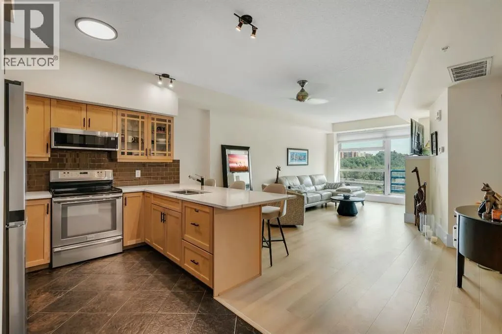 604, 205 Riverfront Avenue SW